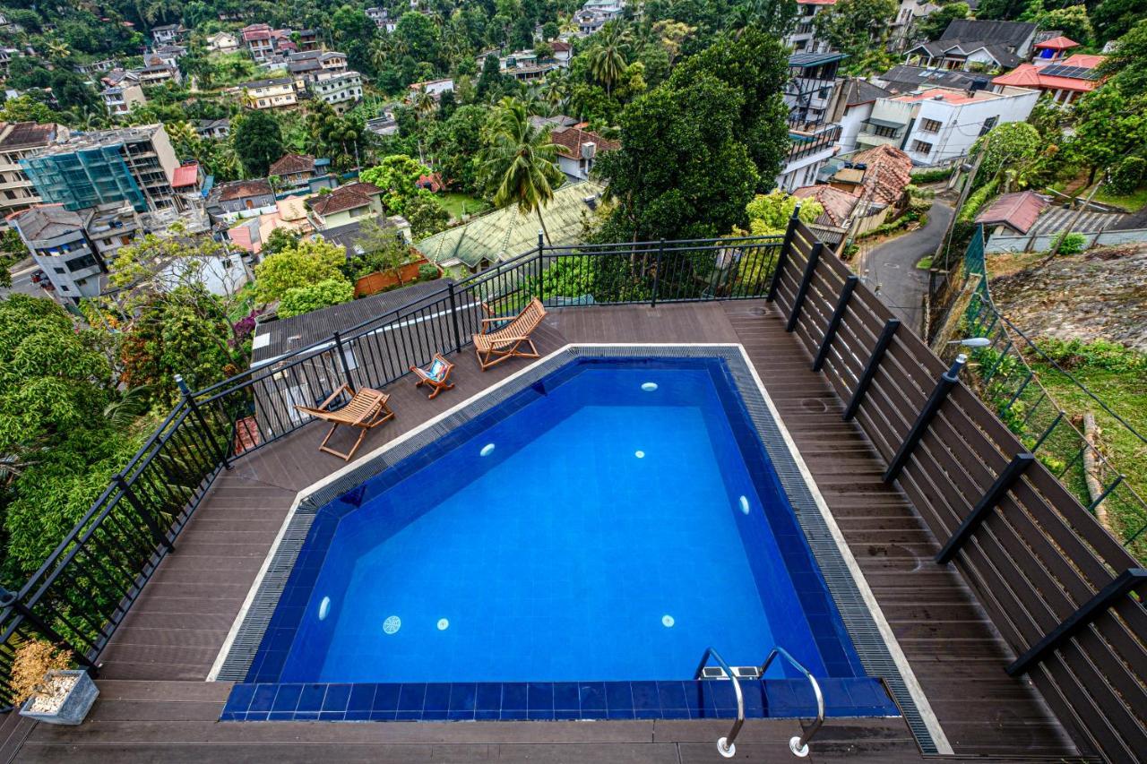 Queens Mount Ridge Kandy Exterior foto
