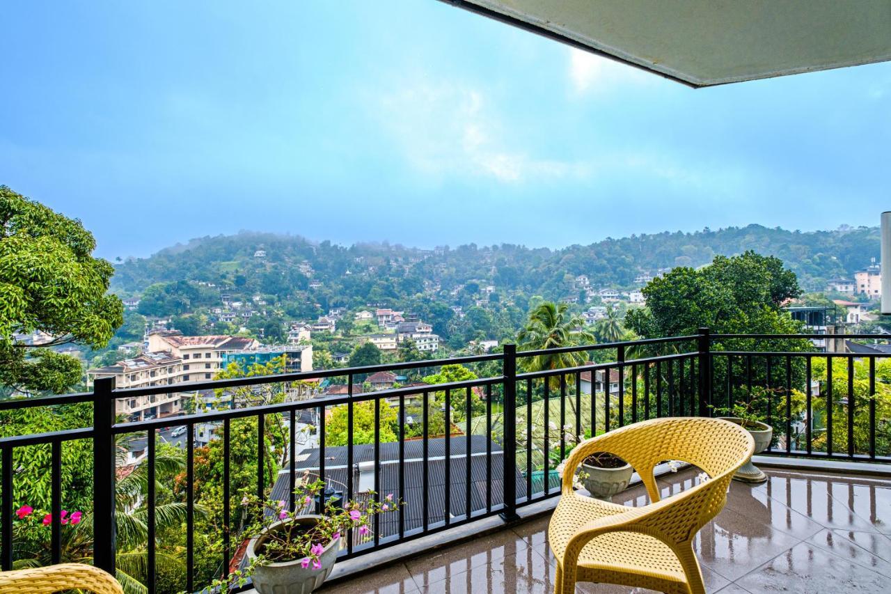 Queens Mount Ridge Kandy Exterior foto